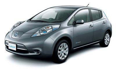 Автостекла Nissan Leaf c установкой в Москве